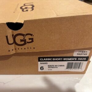 UGG Suede Boots in Sand color-Worn only a few times! Look at pictures💥🌟👢